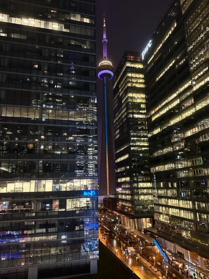 Luxury Downtown Toronto 2 Bedroom Suite With City And Lake Views And Free Parking Экстерьер фото